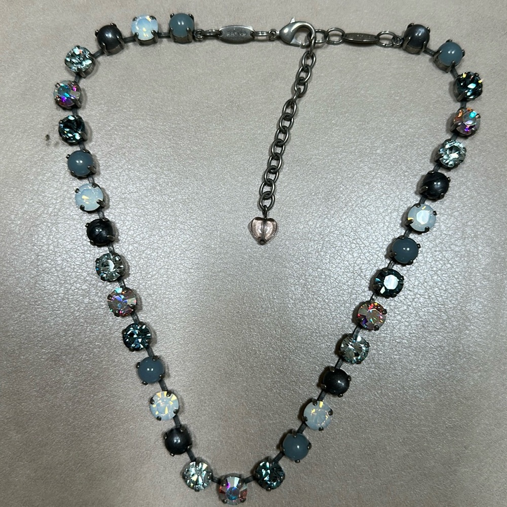 Sabika Fun Choker